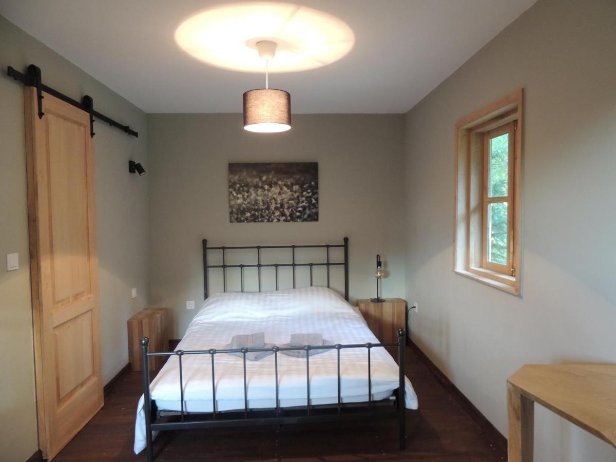 La Malu' Bistritei - Casutele Valea Stanii Hotel ภายนอก รูปภาพ