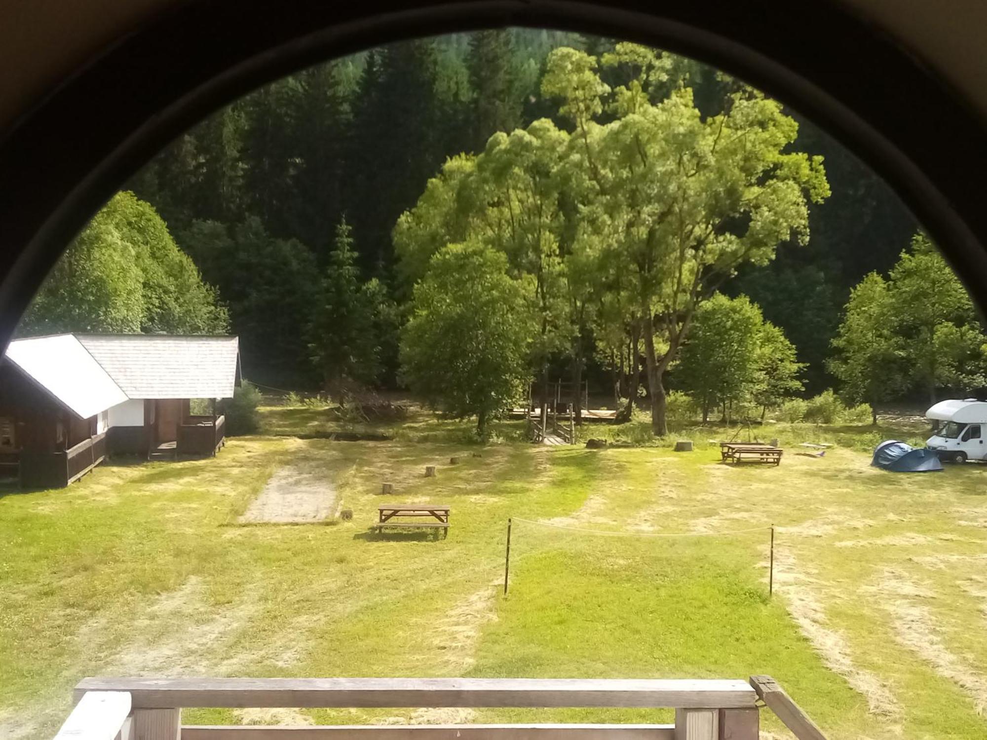 La Malu' Bistritei - Casutele Valea Stanii Hotel ภายนอก รูปภาพ